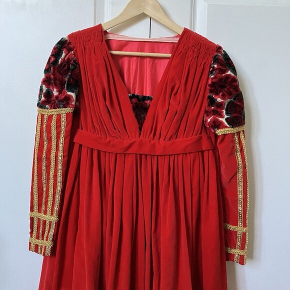 Vintage Handmade Medieval Tudor Ren Faire Red Velvet Dress Cosplay Costume - Picture 7 of 11